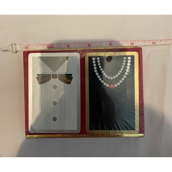 🌸✨NWT NIB Congress Designer Series Playing Cards Wedding Tuxedo Pearl Necklace - Picture 4 of 4